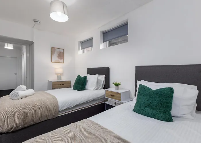 South Inch Apartment